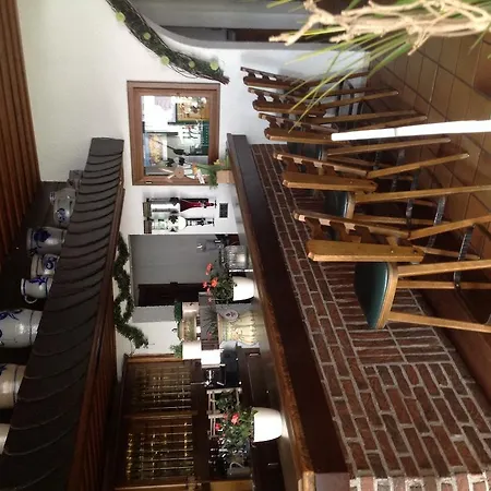 Pensionat Landgasthof Zum Wiesengrund 3*