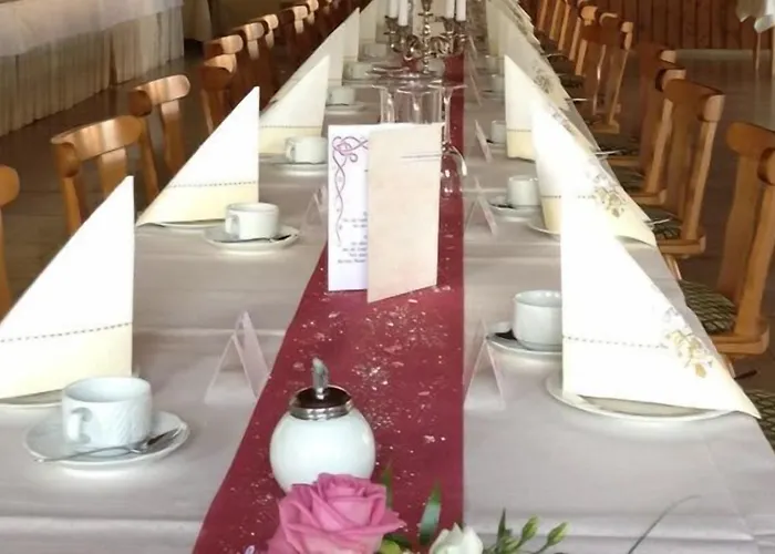 Guest house Landgasthof Zum Wiesengrund 3*