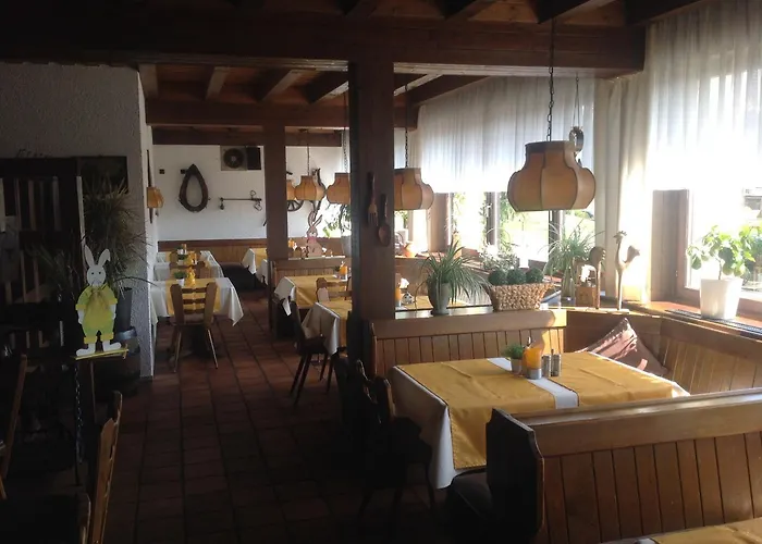 Landgasthof Zum Wiesengrund بيت ضيافة