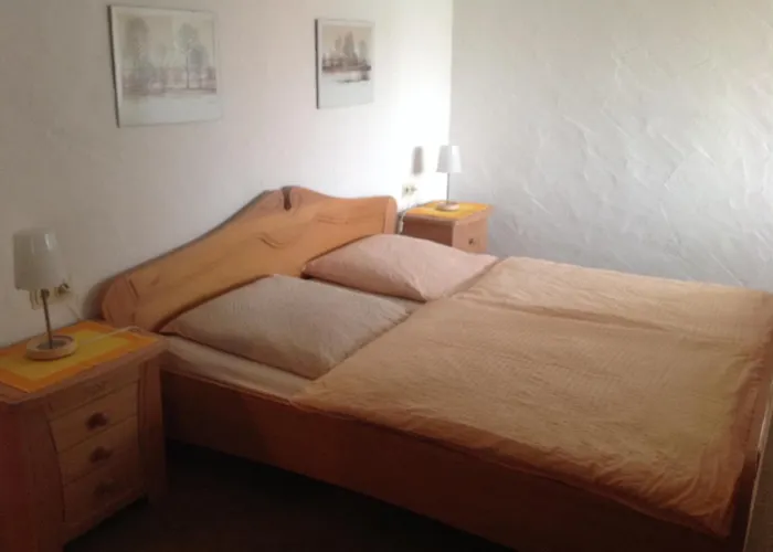 Landgasthof Zum Wiesengrund 3*